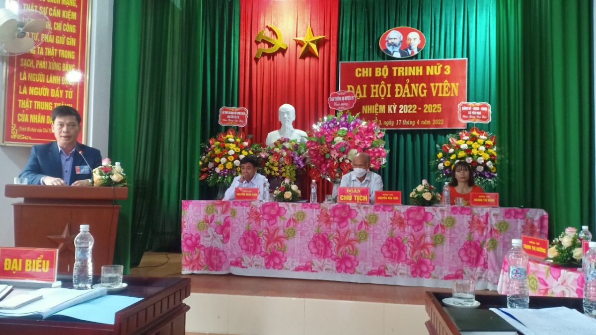 Đại hội điểm chi bộ Trinh Nữ 3 xã Yên Hòa, nhiệm kỳ 2022-2025.