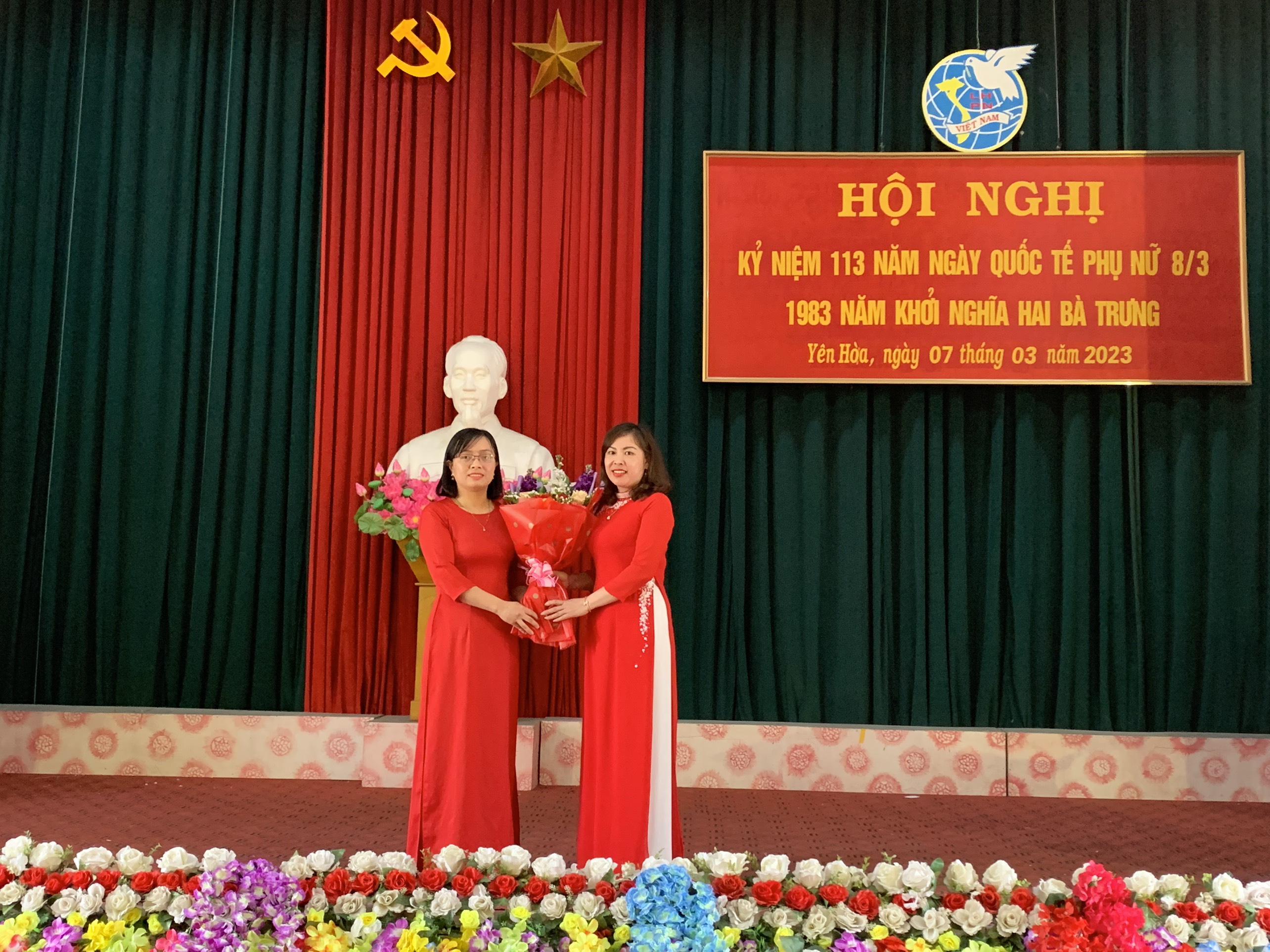 Hội Liên hiệp phụ nữ xã Yên Hòa tổ chức kỷ niệm 113 năm ngày Quốc tế phụ nữ mùng 8 tháng 3 và 1983 năm Khởi nghĩa Hai Bà Trưng.