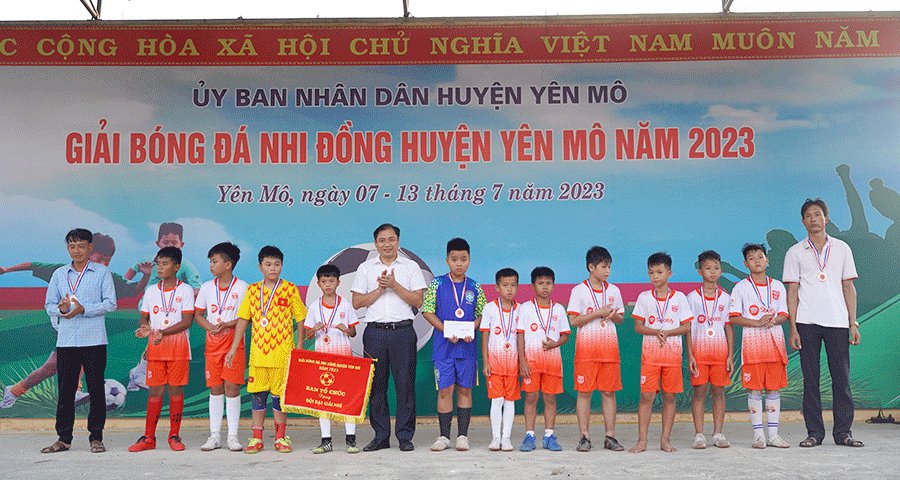 Vòng Chung kết giải Bóng đá nhi đồng huyện Yên Mô năm 2023