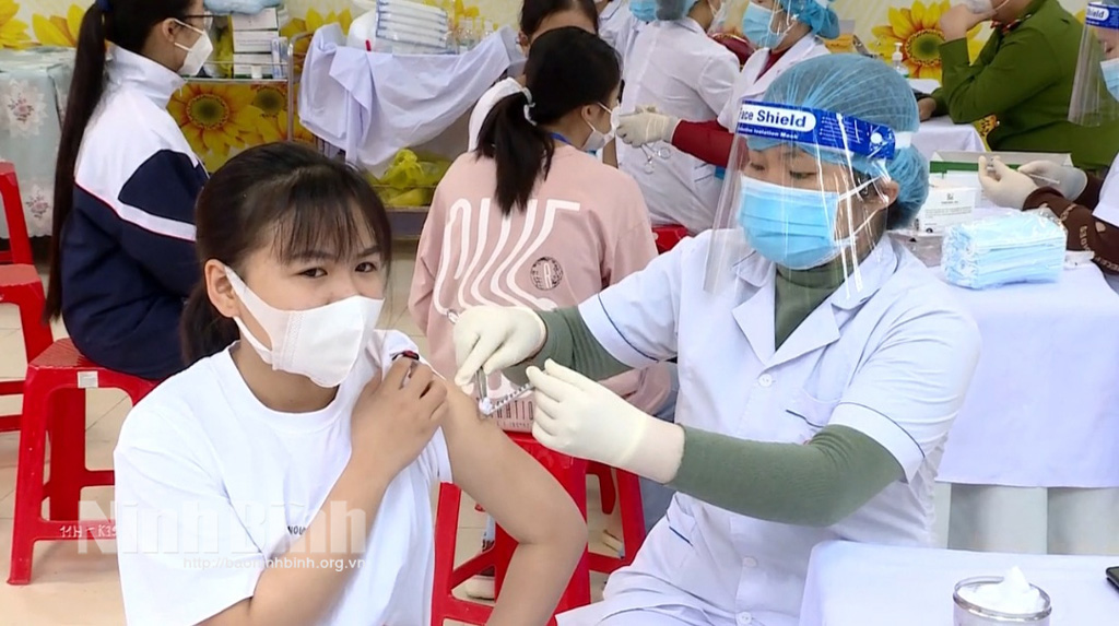 THÔNG BÁO Tổ chức tiêm vắc xin phòng Covid-19 bằng vắc xin Moderna  cho người dân trên địa bàn xã